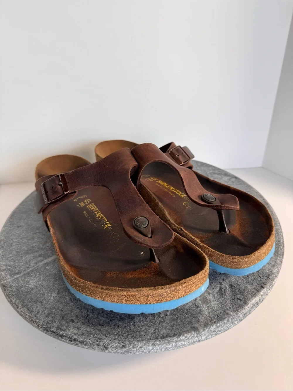 Birkenstocks Gizeh Dark Brown Leather Sandals Blue Soles 45